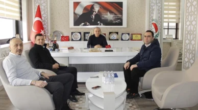 Başkan Kırlangıç misafirlerini ağırladı