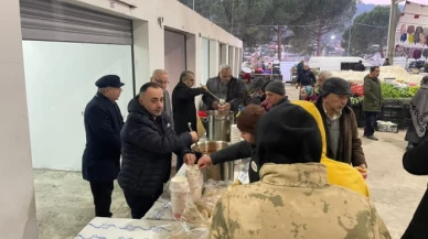 Başkan Özalp'in çorba ikramı devam ediyor