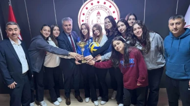 Davu'dan şampiyonluk pastası