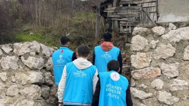Genç TDV iyiliklerle yüzleri güldürüyor