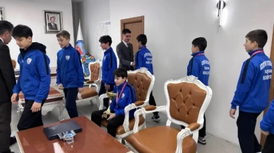 Hentbol'da İl Birincisi Taşova oldu