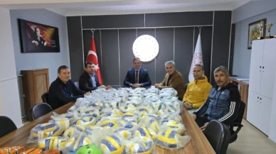 Kaymakam Gürçam'dan spora destek!
