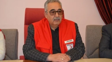 Kızılay Gönüllüleri İhtiyaç Sahiplerinin Yanında