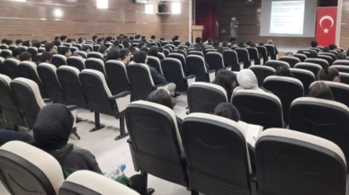Lise öğrencilerine eğitim verildi