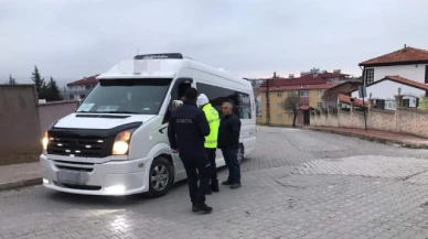 Merzifon'da okul servis araçları denetlendi