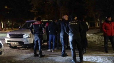 Okuldan kızını almak için gelen baba, aracının içinde ölü bulundu