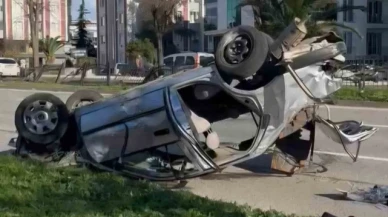 Otomobili demir korkuluklara çaptı: 2 yaralı