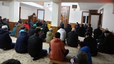 Sultaniye Camii'nde "Baba-Oğul Camide"