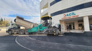Suluova Devlet Hastanesi'ne asfalt çalışması