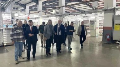 Vali Bakan, Omafil İplik Fabrikası'nda