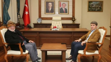 Vali Bakan, şehit babasını makamında misafir etti