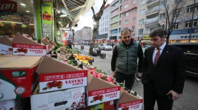 Vali Önder Bakan, esnaflarla bir araya geldi