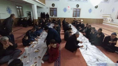 Yunusdede Camii'nde Sabah Namazı Programı Düzenlendi