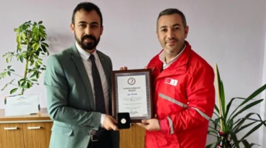 26. kan bağışında bulunan Koncak'a Gümüş Madalya