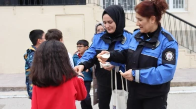 45 öğrenciye polislik mesleği anlatıldı