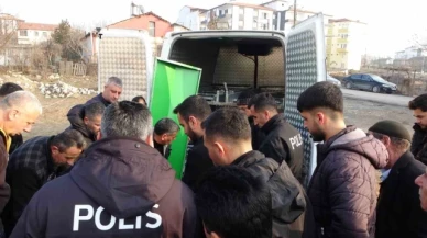 53 yaşındaki adam çadırda ölü bulundu