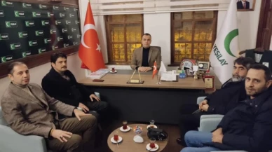 Anahtar Parti'den Yeşilay'a ziyaret