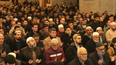 Bakan Miraç Kandili programına katıldı