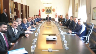 Bakan ve Amasya heyeti Kurum'u ziyaret etti