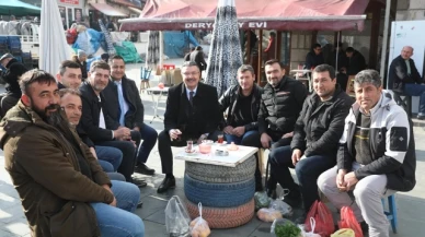 Başkan Kargı, pazarcı esnafıyla bir araya geldi