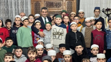Başkan Uzun, öğrencilerin 2025 yılını tebrik etti