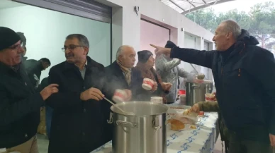 CHP'den çorba ikramı ve bere dağıtımı