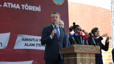 CHP Genel Başkanı Özel, iktidara kırmızı kart gösterdi