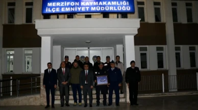Karaaslan görevi başındaki personeli ziyaret etti