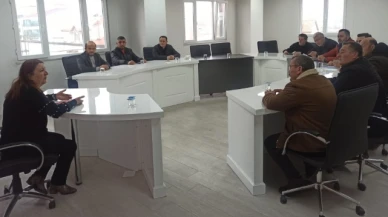 Özyol Esnaflarla İstişare Toplantısı Gerçekleştirdi