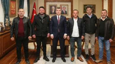 Vali Bakan'a makamında ziyaretler devam ediyor