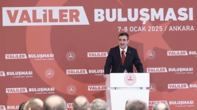 Vali Bakan, Valiler Buluşması'na katıldı