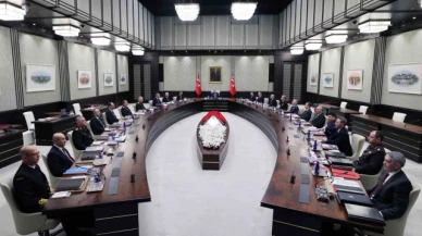 Yeni yılın ilk MGK Toplantısında Milli Güvenlik Siyaseti Belgesi yenilendi, "terörle mücadele ve küresel barış" vurgusu yapıldı