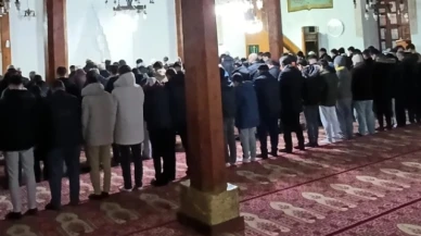 Yılın ilk sabah namazı buluşması yoğun bir katılımla gerçekleşti