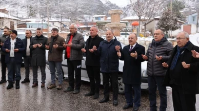 1990 yılında hayatını kaybeden maden işçileri dualarla anıldı