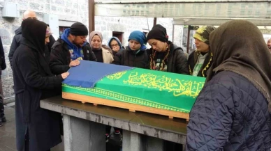 5 Yaşındaki Asya kansere yenik düştü