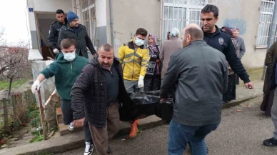 Banyoda ölü bulundu