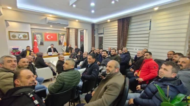 Keleş, Kara Mustafa Paşa Devlet Hastanesi çalışanlarını makamında ağırladı