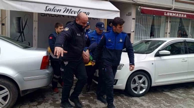 Merdivenden düşen zabıta memuru yaralandı