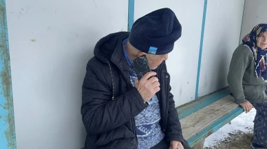 Dolmuş durağında ambulans bekledi