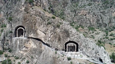 Kral Kaya Mezarlarını Gördünüz mü?