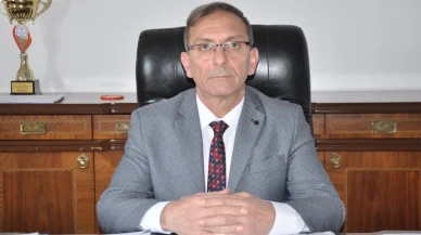 Gümüşdüğme, Yazı İşleri Müdürü Oldu