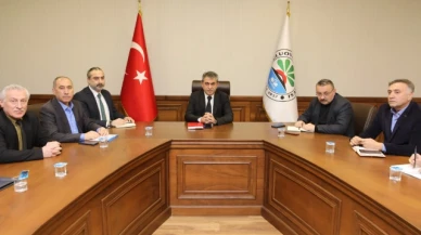 Haftanın ilk mesai gününde toplantı