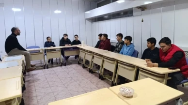 Merzifon Müftülüğü'nden Gençlerle Namaz ve Sohbet Buluşması