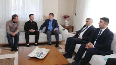 Vali Bakan'dan Merzifon'da hane ziyaretleri