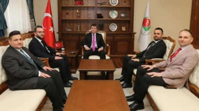 Vali Bakan Misafirlerini Makamında Ağırladı