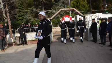 Vali Bakan, Polis Memurunun Cenaze Törenine Katıldı