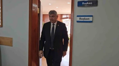 19 yıl makam şoförlüğü yapıp, toplam 27 yıl hizmet ettiği belediyeye başkan oldu
