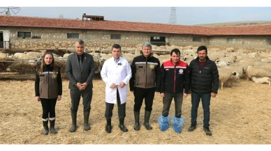 Vali Bakan Gökhöyük Tarım İşletmesi Müdürlüğü'nde