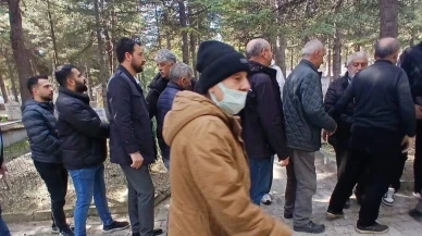 Keleş, Gürbüz ve Altuntaş ailelerinin acılarına ortak oldu