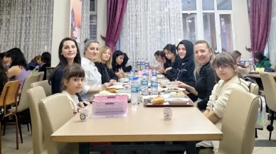 Kaymakam Karaaslan ve Eşi KYK Yurtlarında İftara Katıldı